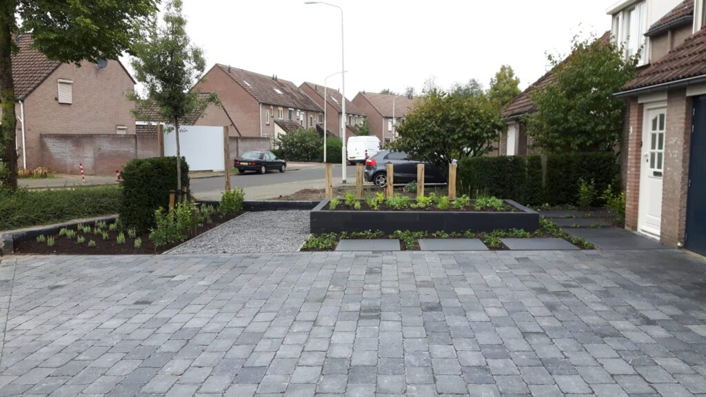 Berkers Tuinprojecten - Project Deurne 1 - Na